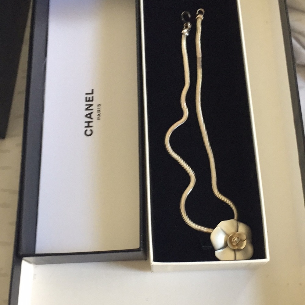 Chanel Necklace Silver Tone Carnelian Flower